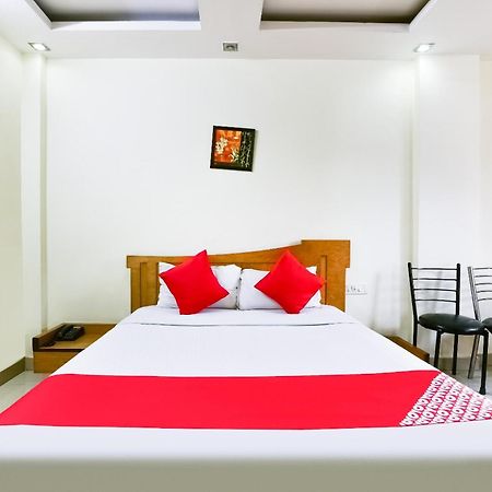 Hotel O All Seasons Jamshedpur Buitenkant foto