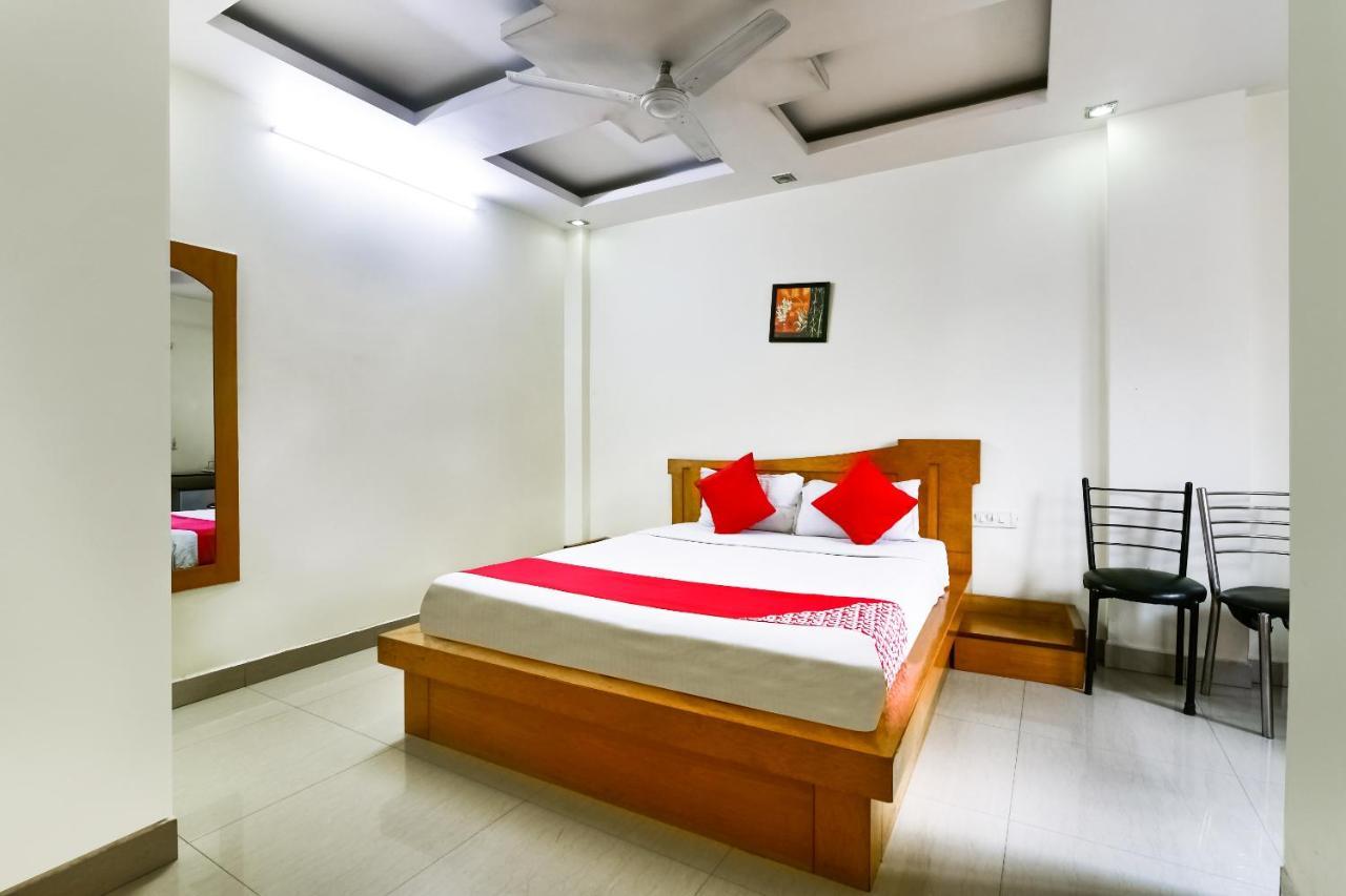 Hotel O All Seasons Jamshedpur Buitenkant foto