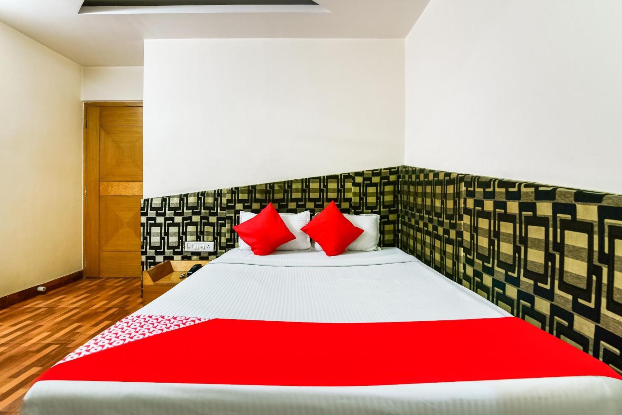 Hotel O All Seasons Jamshedpur Buitenkant foto