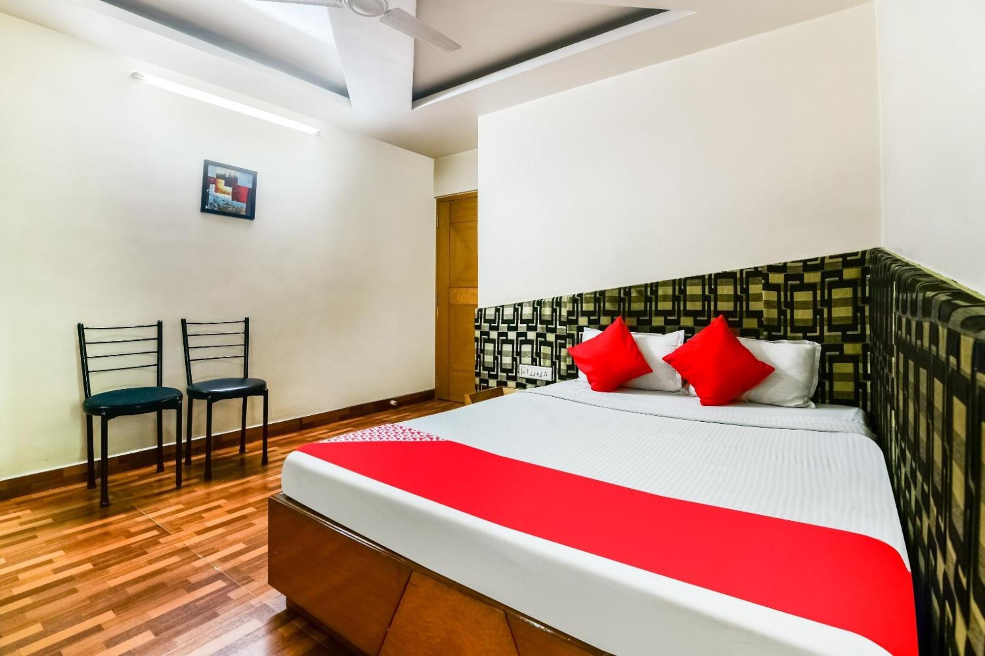 Hotel O All Seasons Jamshedpur Buitenkant foto